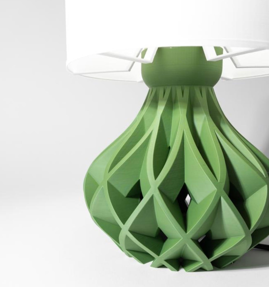 Avio Lamp