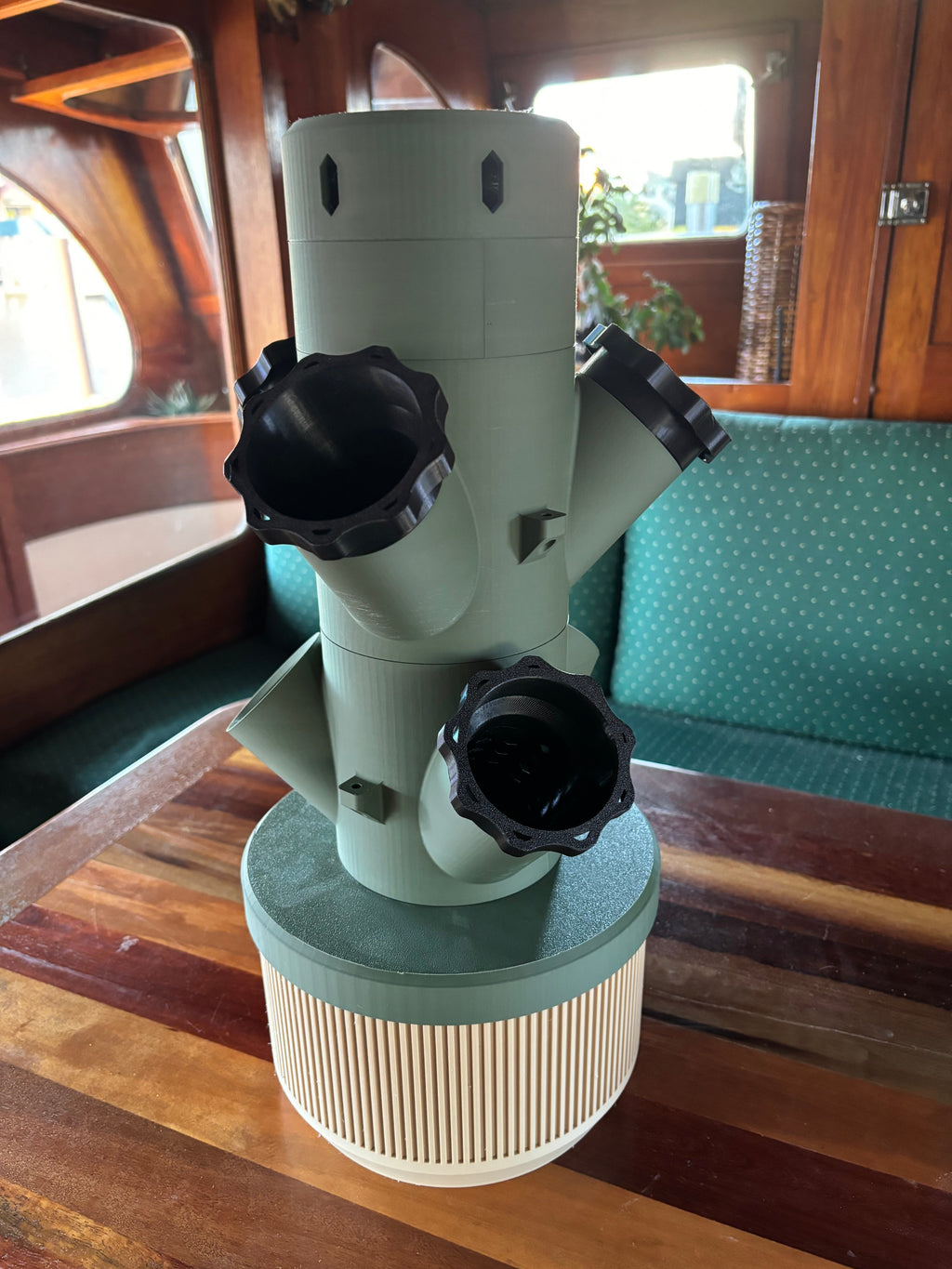 Table Top Hydroponic Tower