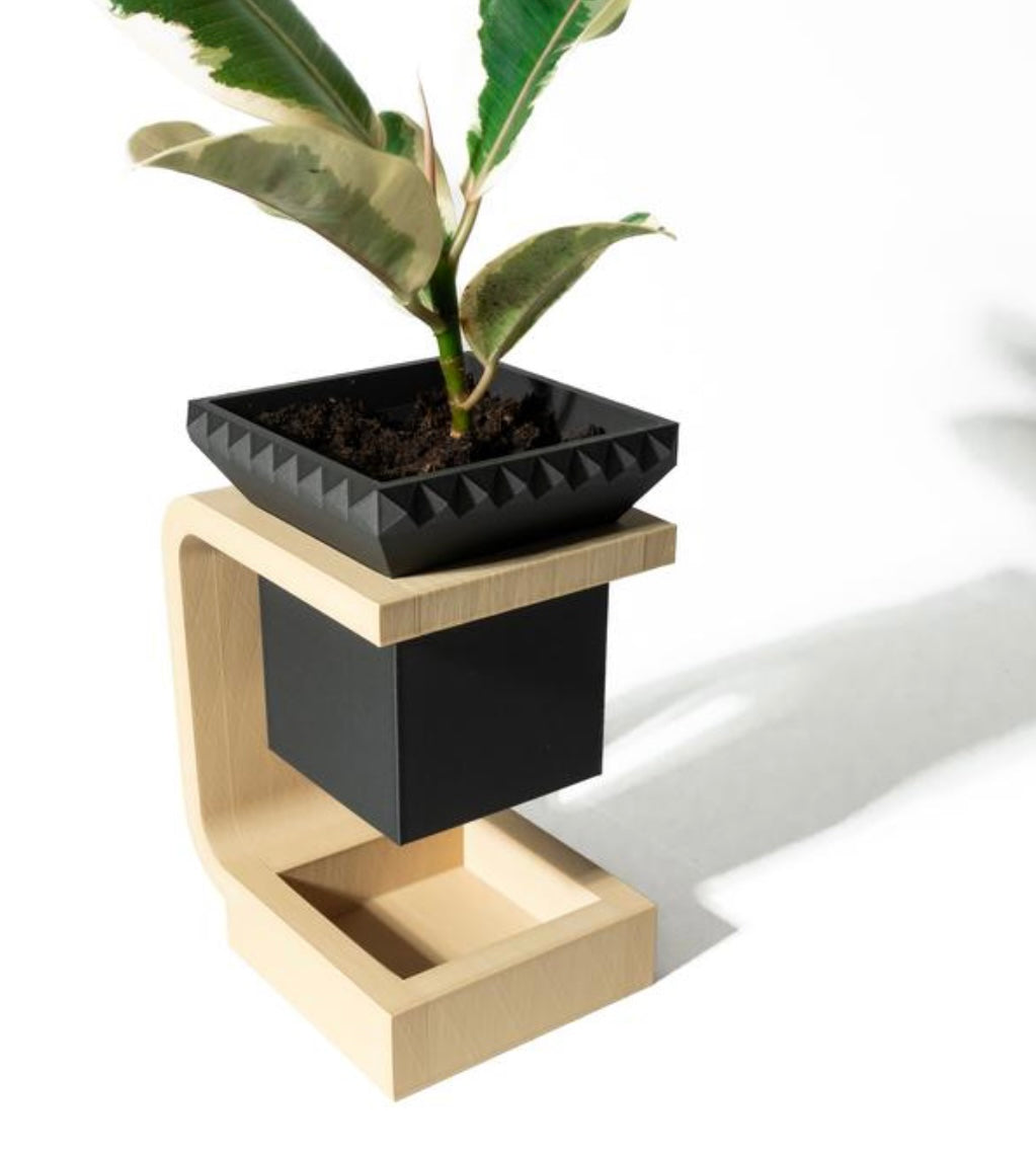 The Daka planter